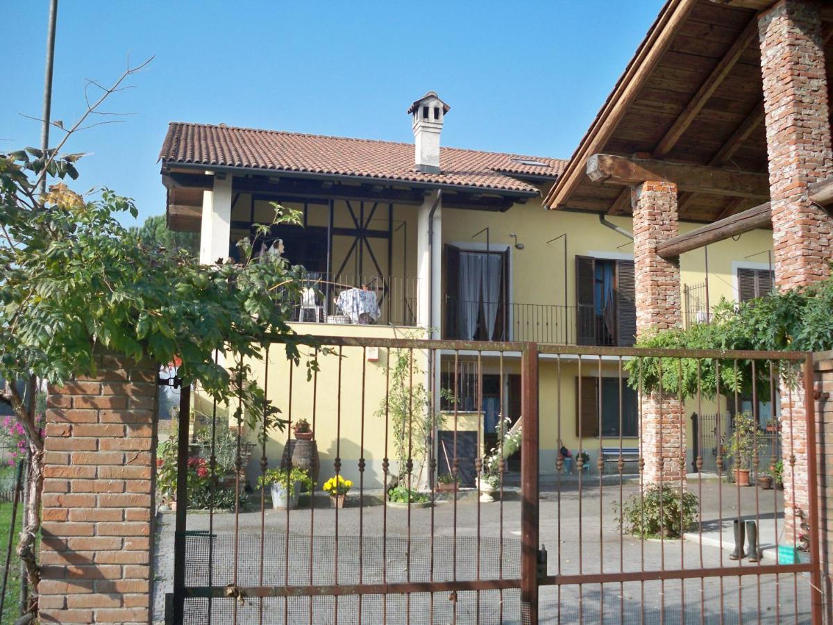 B&B A Casa Di Rosa Казелле-Торинезе Экстерьер фото